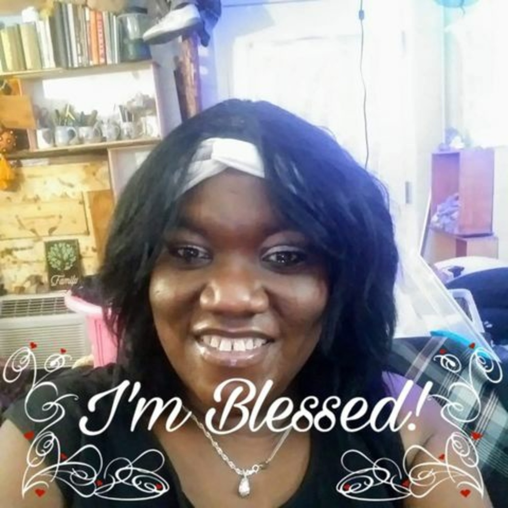 Meet your Posher, Beverly